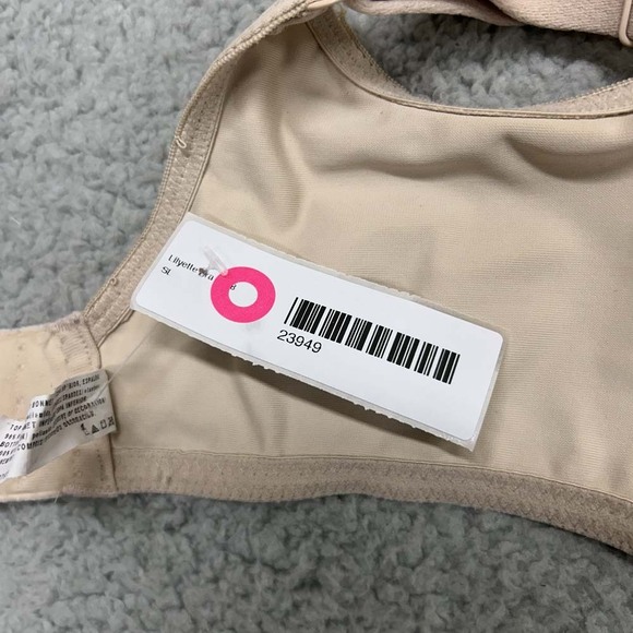 Lilyette Bra 42D Minimizer Bra 0428 Shaping Bra - Picture 8 of 8